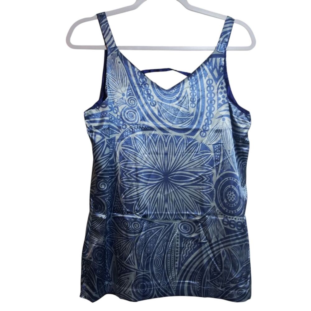 Serra Women's Blue V-Neck Reversible Geometric Retro Tank Top Size S